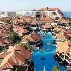 Signature Living Resort Apartments With Private Beach And Laguna Pool , Palm Jumeirah Apartment
