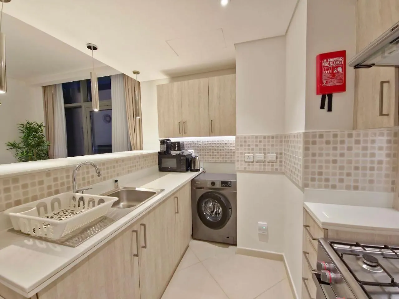 The Palm Hideaway Chic Apartment With Rooftop Vibes Managed By Sunnyhomes Dubai