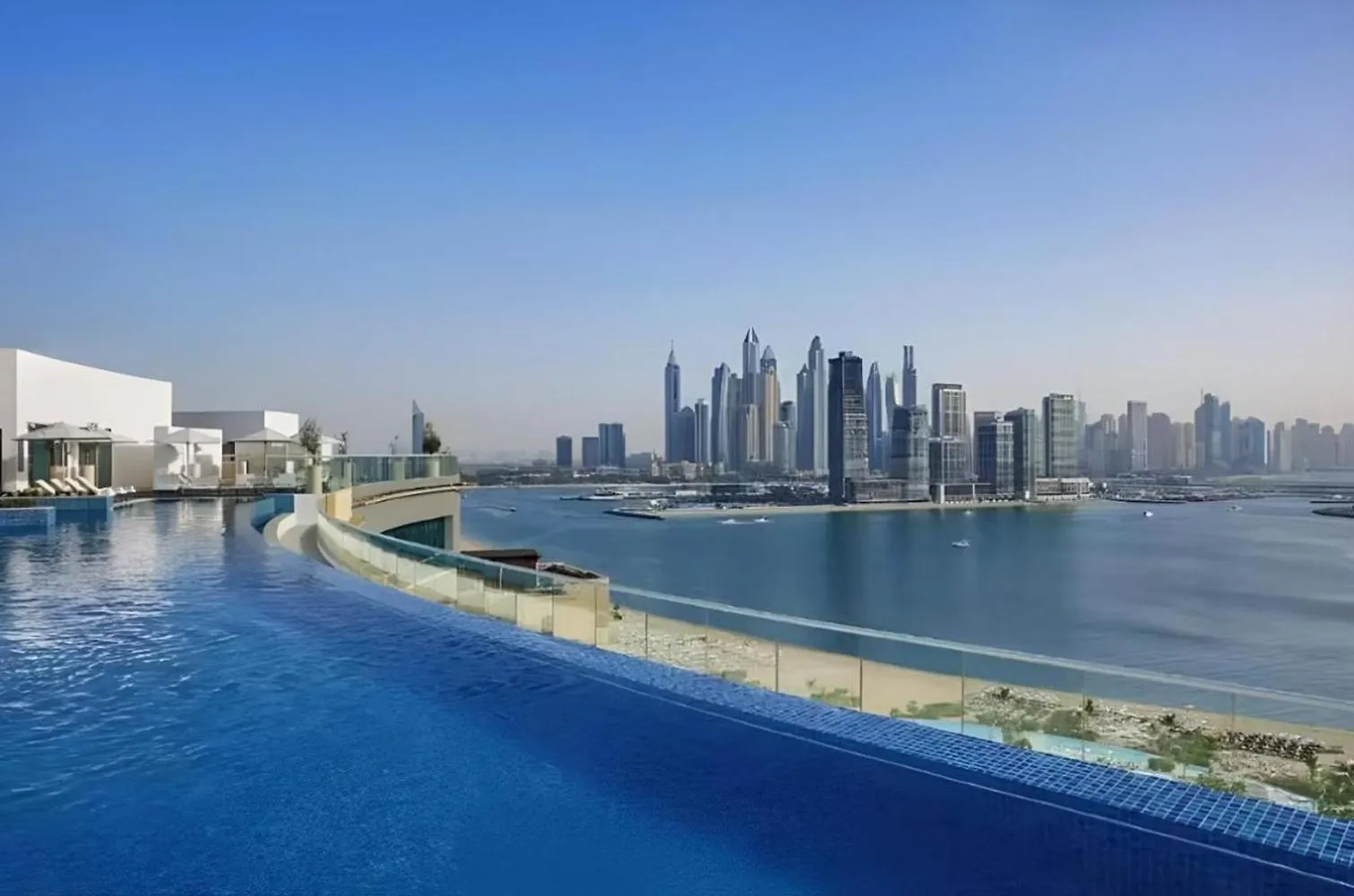 The Palm Hideaway Chic Apartment With Rooftop Vibes Managed By Sunnyhomes Dubai